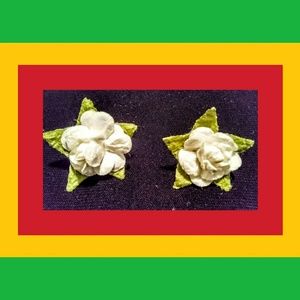 ORIGAMI ELEGANT PAPER WHITE ROSES